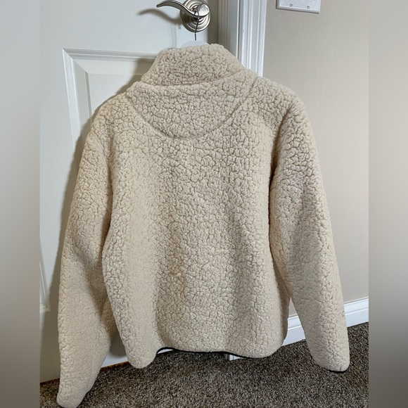 Thread & Supply Wubby Pullover Fleece - Picture 2 of 4